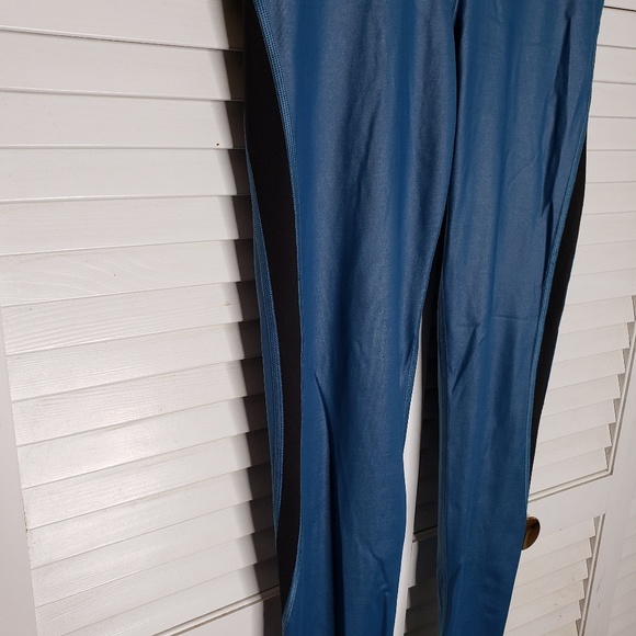 Victoria Sport Knockout by VS Shiny Tight/Leggings - Picture 5 of 7